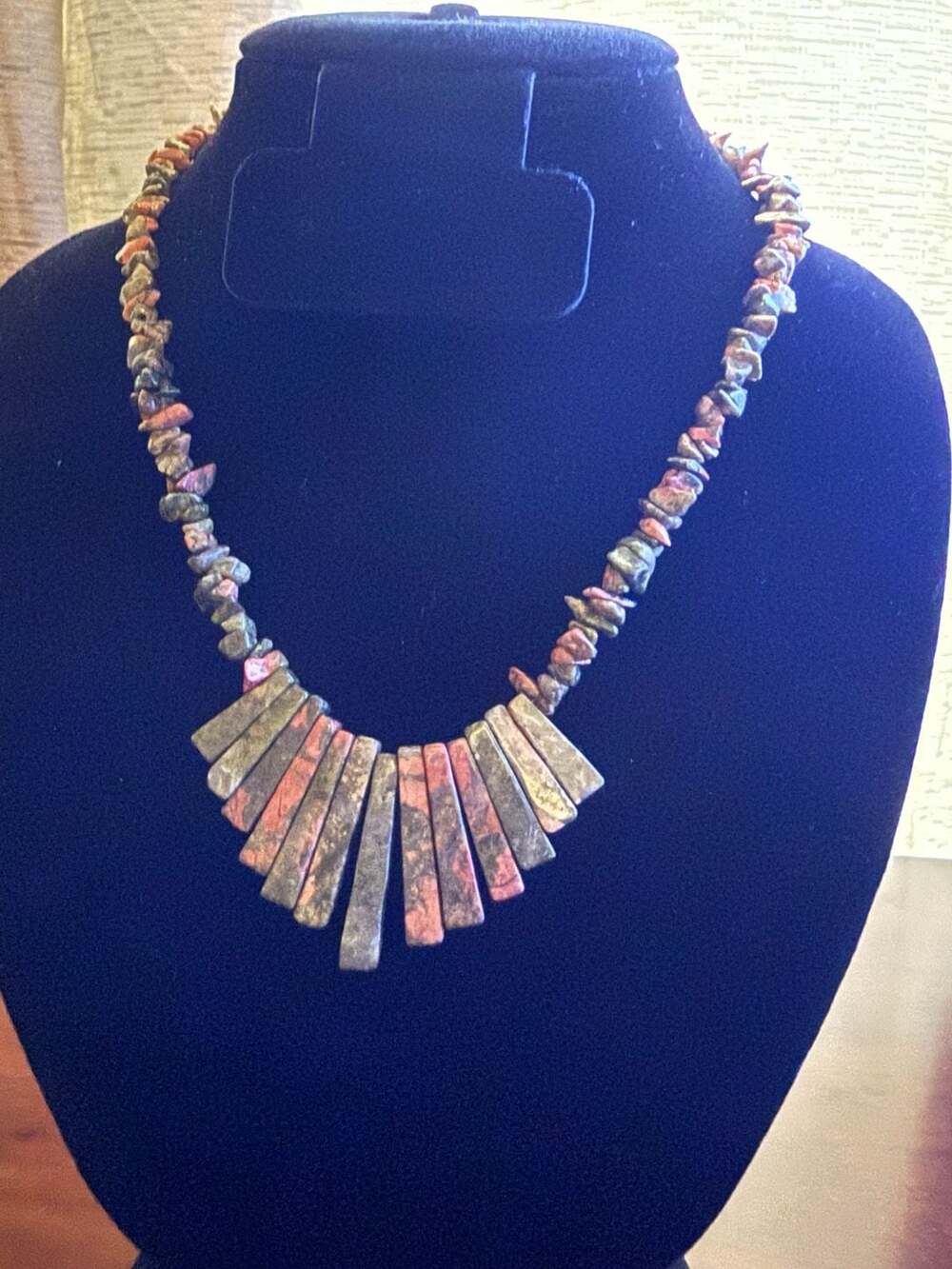 Unakite Jasper Stone Chip Fan Bib Necklace